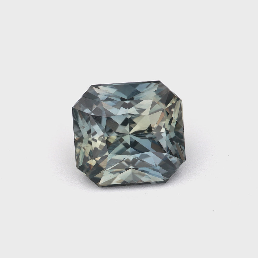 Zaffiro bicolore grigio-verde | 2,08 ct